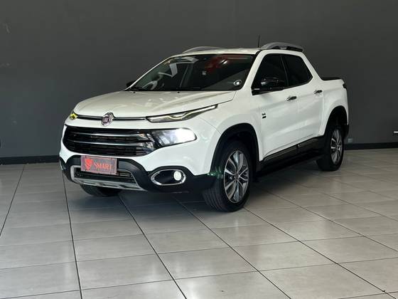 FIAT TORO 2.0 16V TURBO DIESEL VOLCANO 4WD AT9